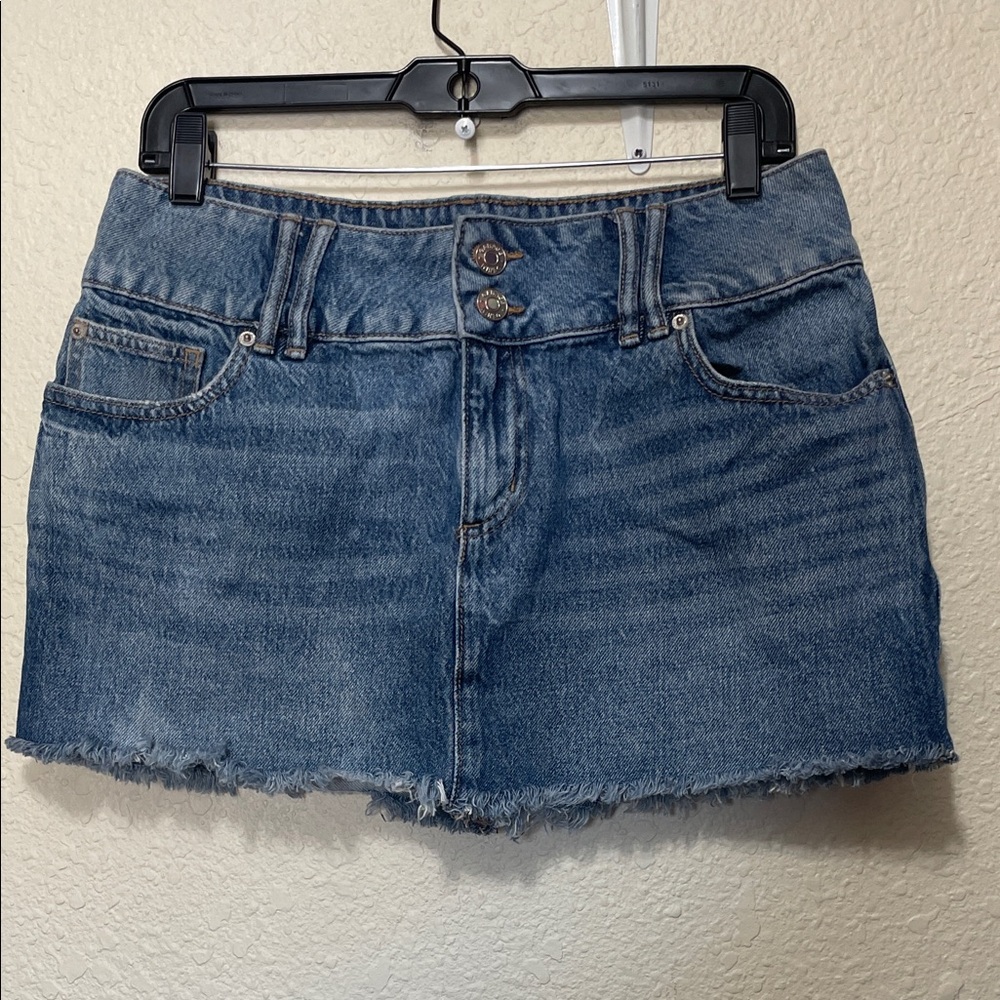 Garage Denim Women's Distressed Denim Mini Skirt. Cute Distressed Condition.